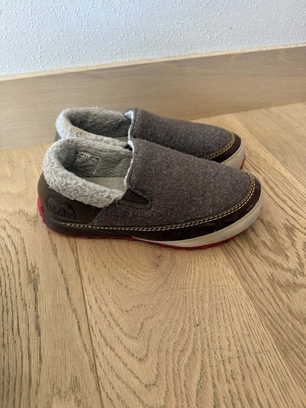Sorel Mackenzie Snow Womens 6 37 Brown Wool Slip On Low Top Shoes Warm